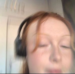 Meet your Posher, Viv